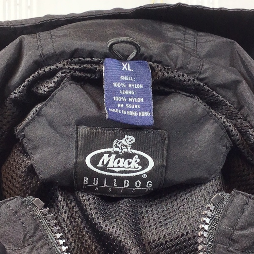 MACK TRUCK ‘Bulldog’ Black Windbreaker Half Zip Hoodie with Pockets XL - Picture 2 of 10
